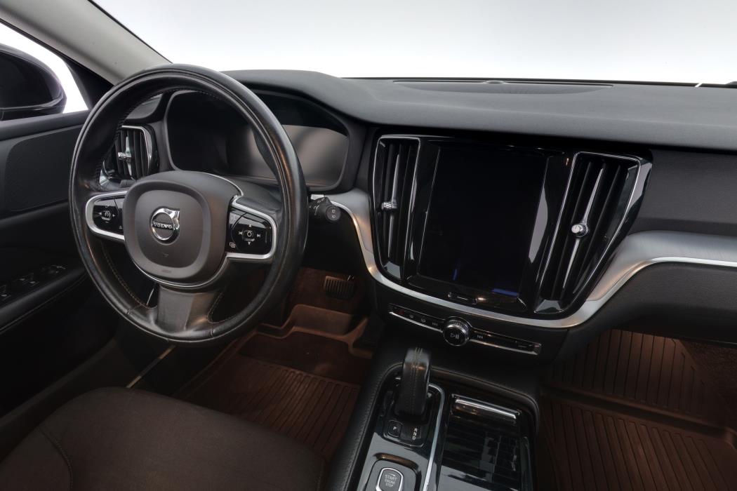 Volvo V60 2021