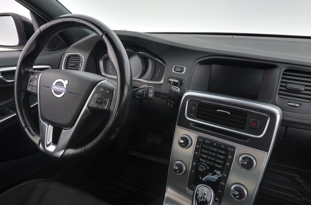 Volvo V60 2018