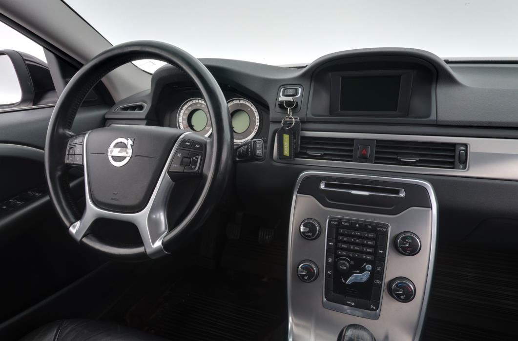 Volvo V70 2012