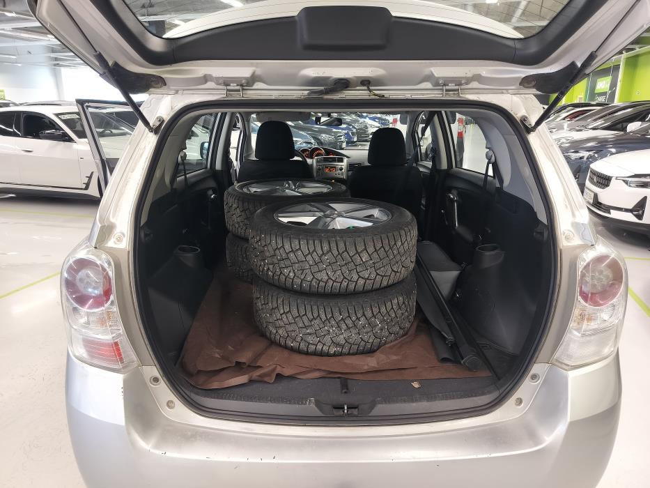 Toyota Verso 2010