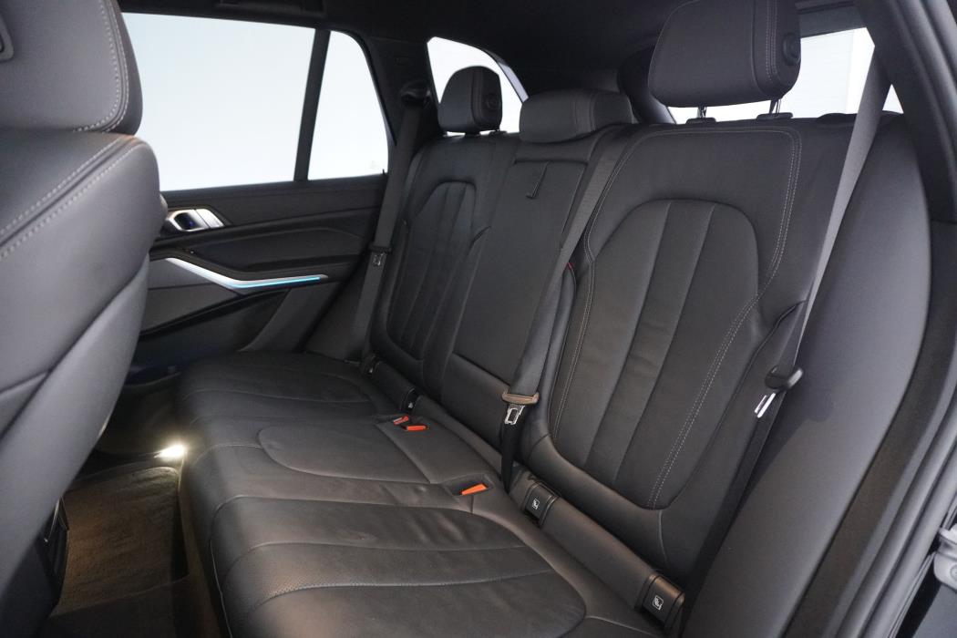 BMW X5 2021