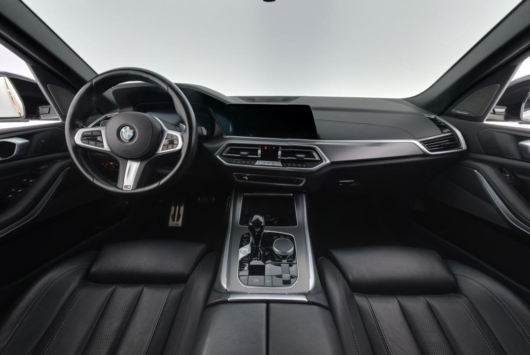 BMW X5 2021