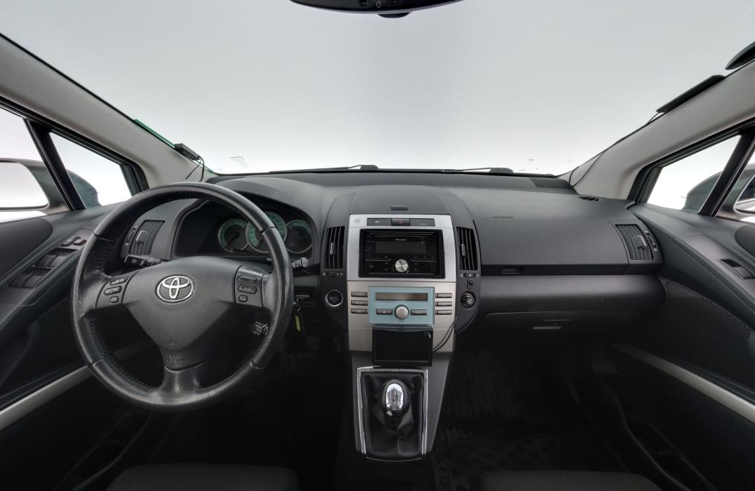 Toyota Corolla Verso 2007