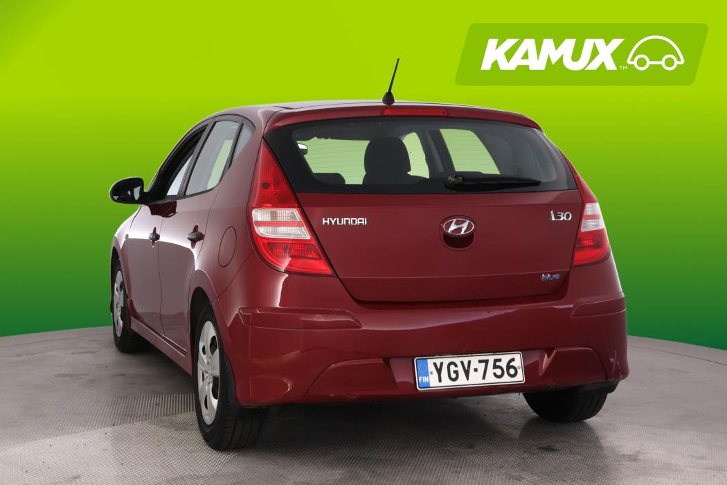 Hyundai i30 2011