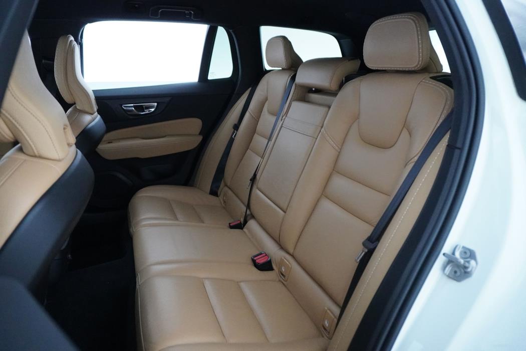 Volvo V60 Cross Country 2019