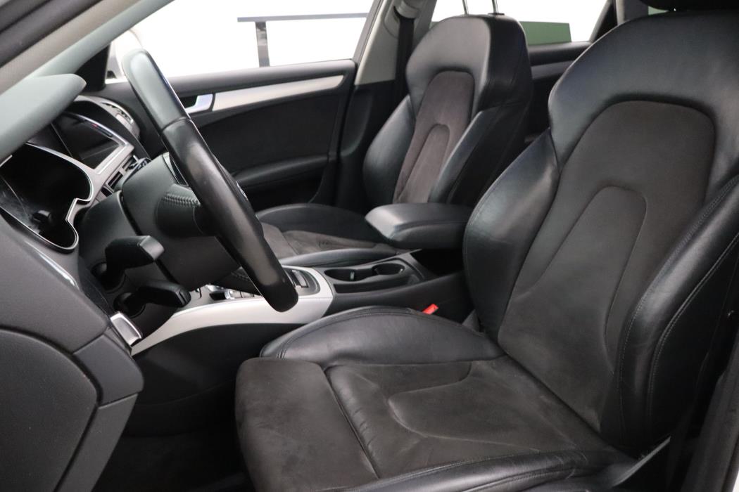 Audi A4 Allroad 2012