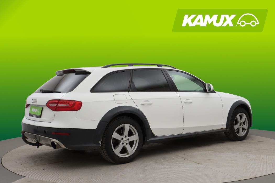 Audi A4 Allroad 2012