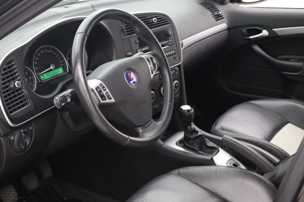 Saab 9-3 2011