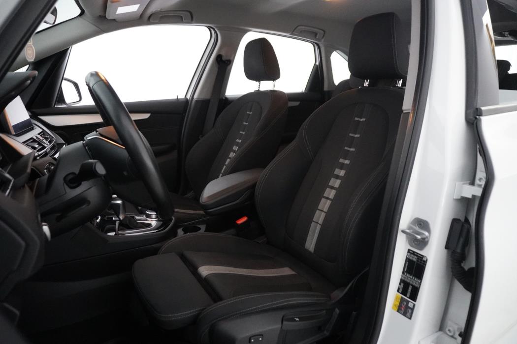BMW 225 2019