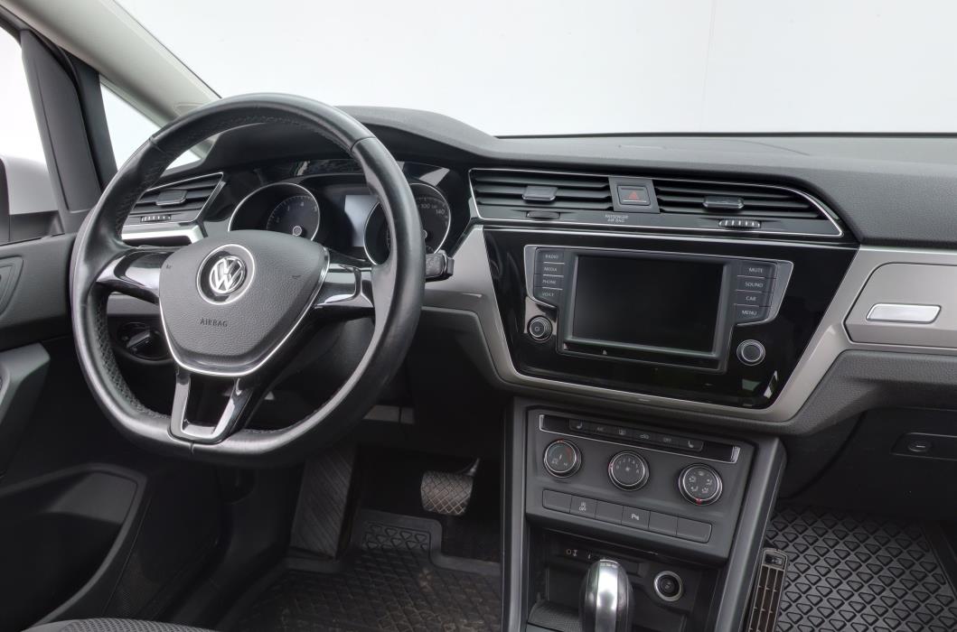Volkswagen Touran 2016