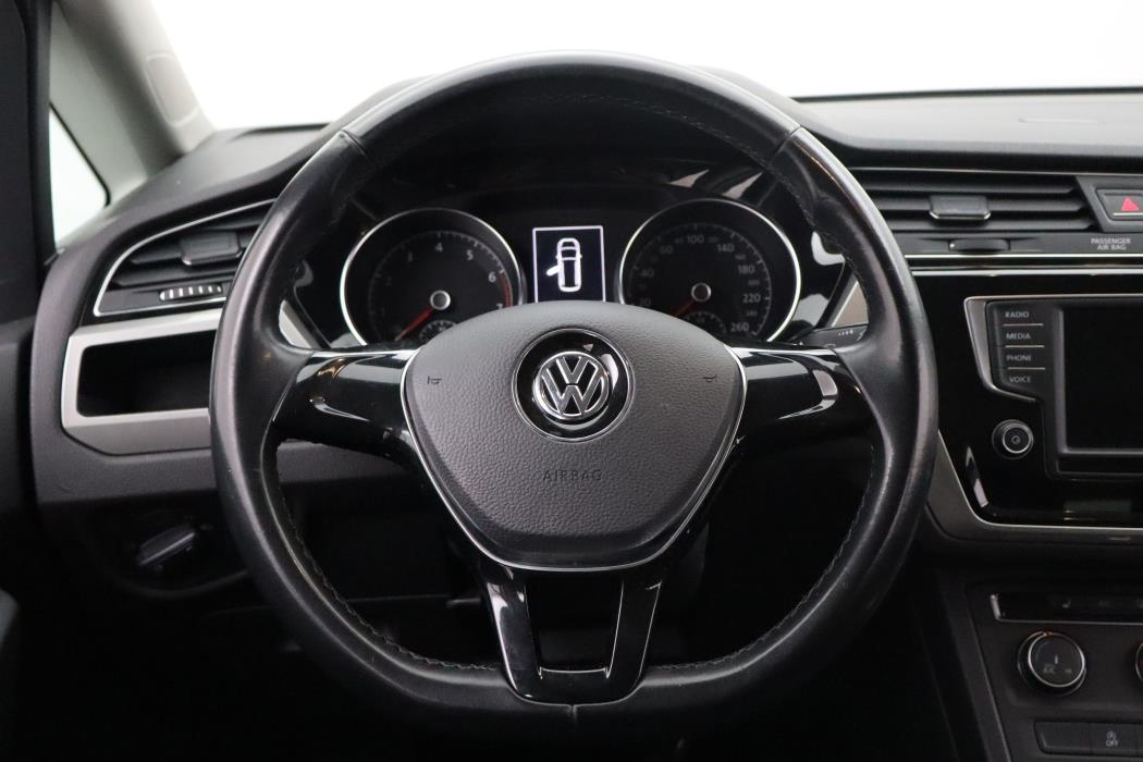 Volkswagen Touran 2016