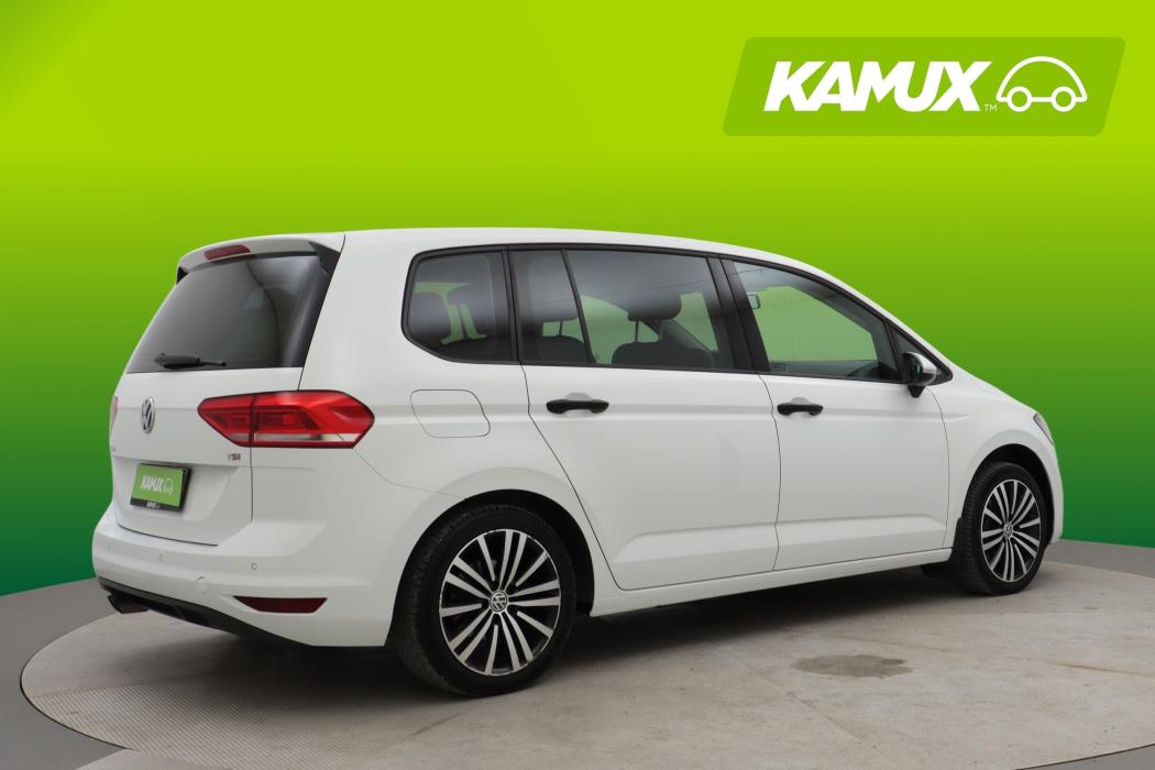Volkswagen Touran 2016
