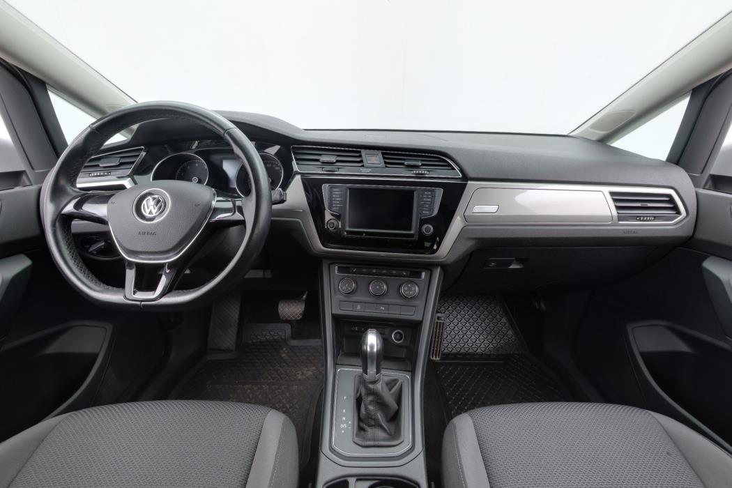 Volkswagen Touran 2016