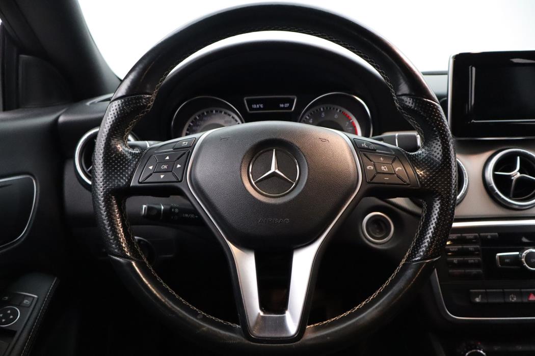Mercedes-Benz CLA 2015