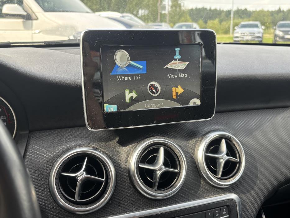 Mercedes-Benz A 2016