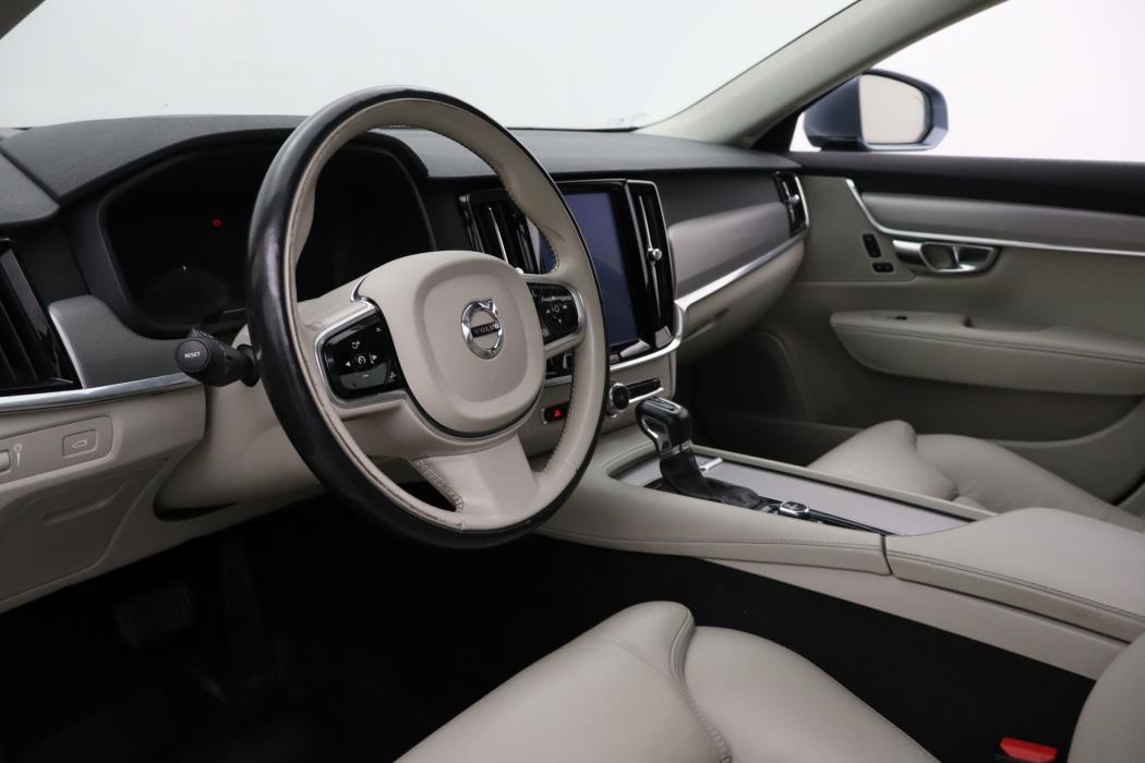 Volvo V90 2017