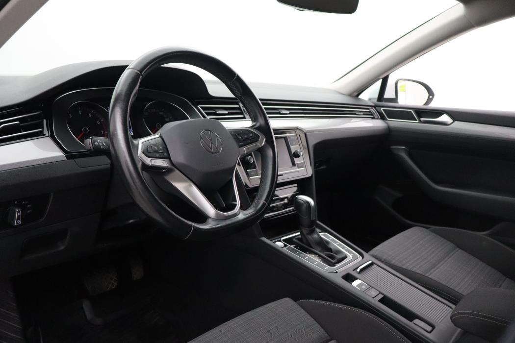 Volkswagen Passat 2021