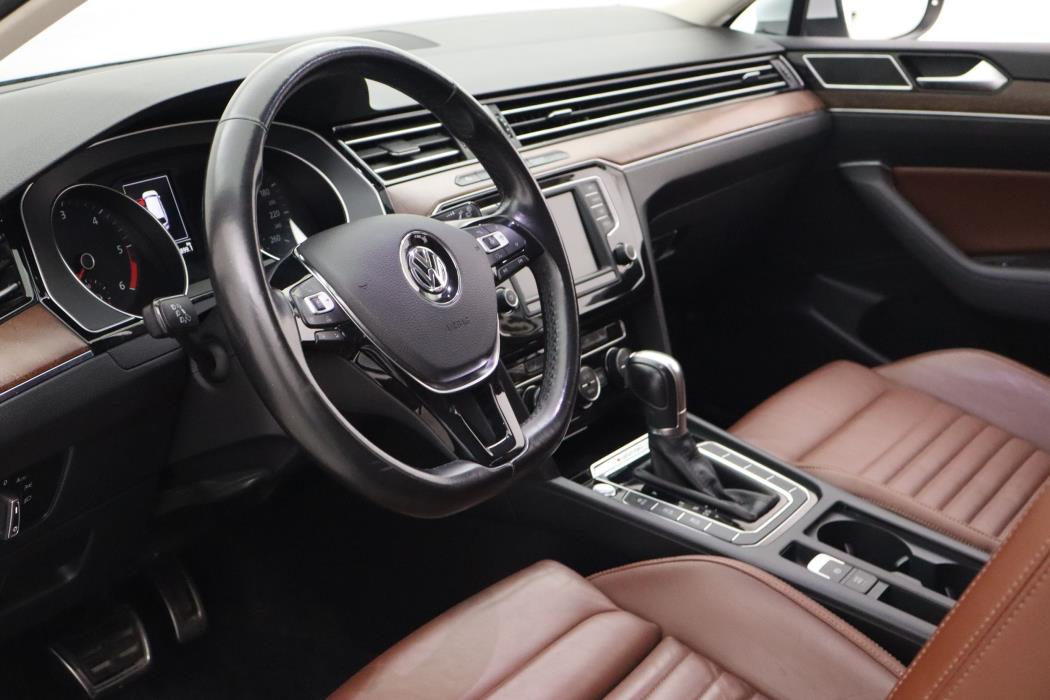 Volkswagen Passat 2016