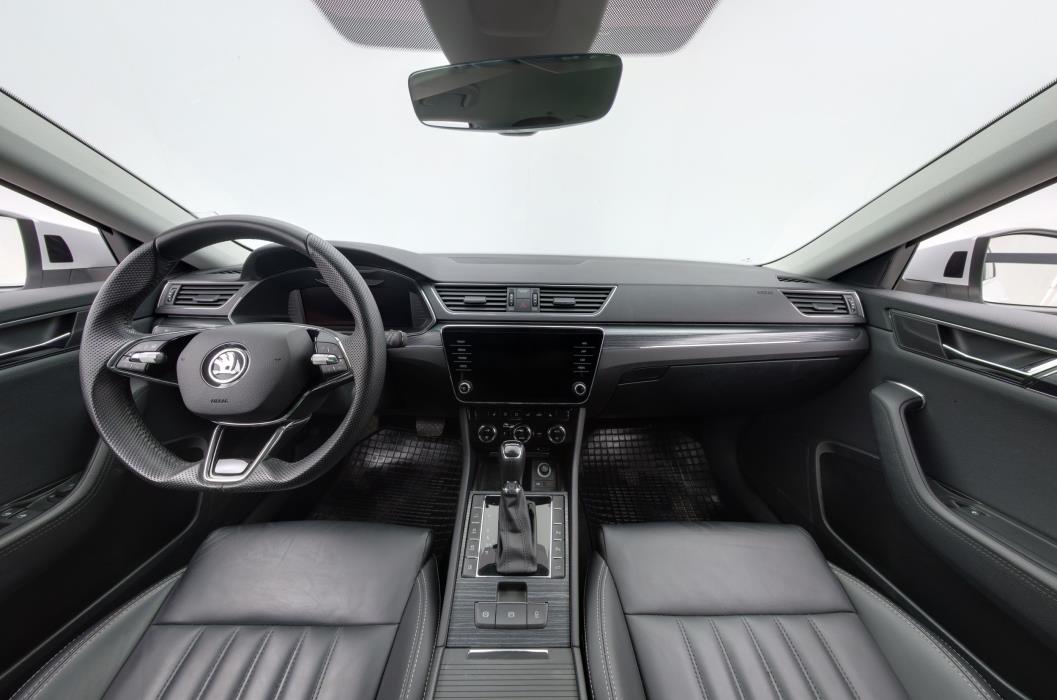Skoda Superb 2024