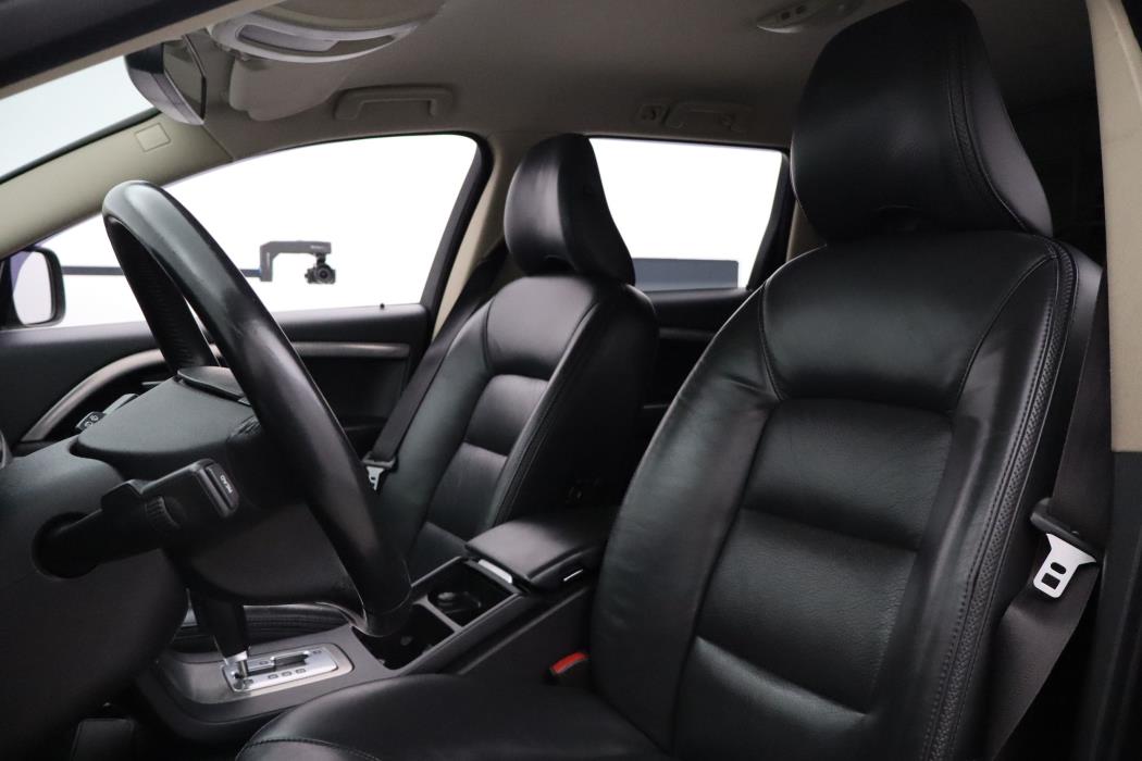 Volvo XC70 2008