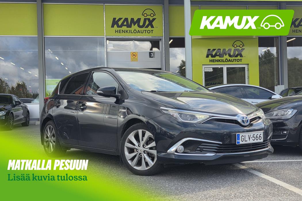 Toyota Auris 2015