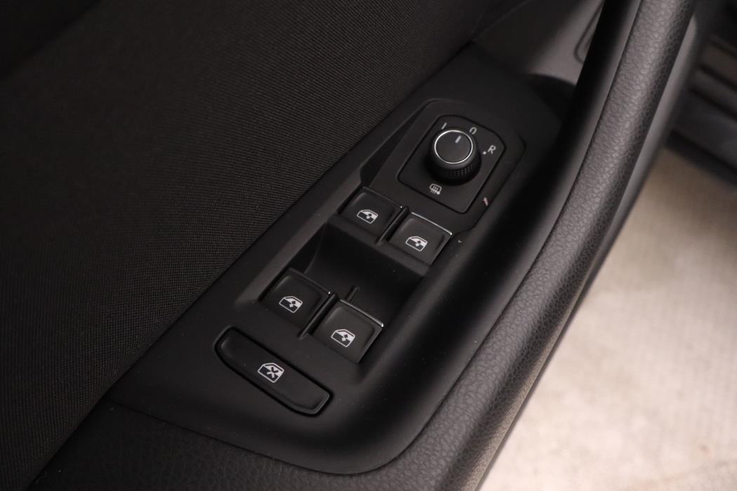 Volkswagen Passat 2021