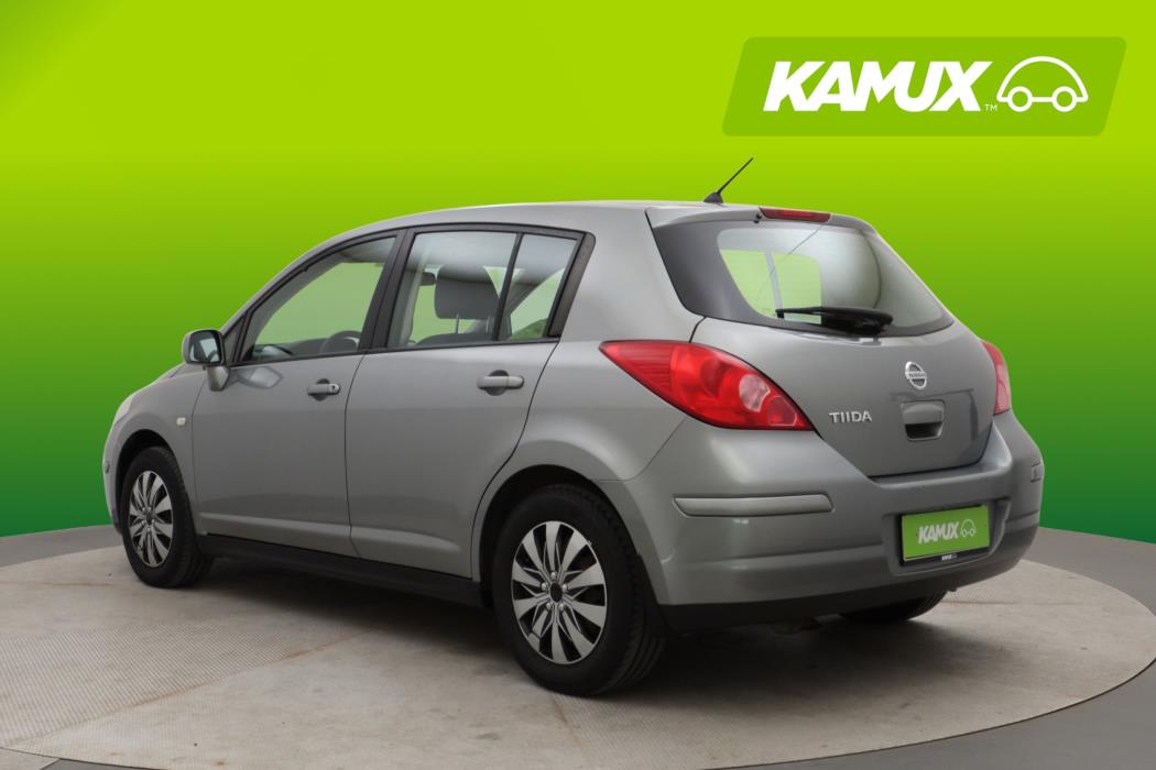Nissan Tiida 2009