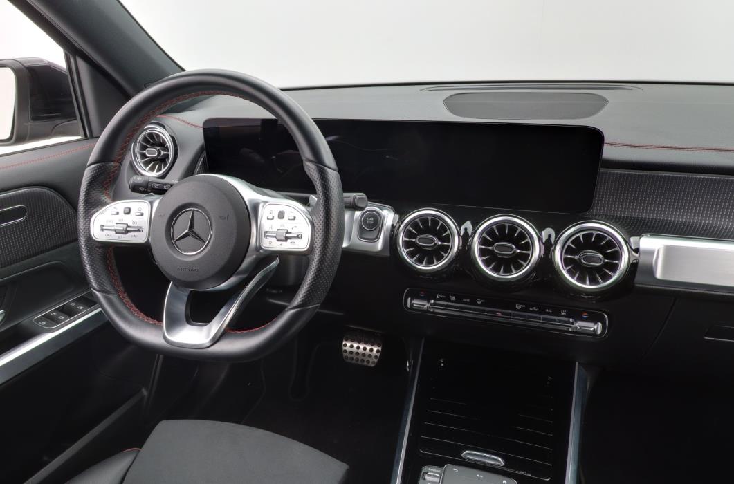 Mercedes-Benz EQB 2023