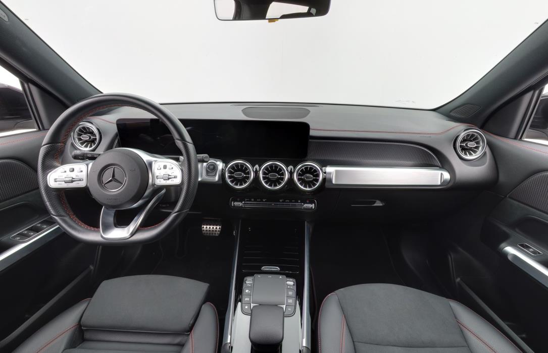 Mercedes-Benz EQB 2023