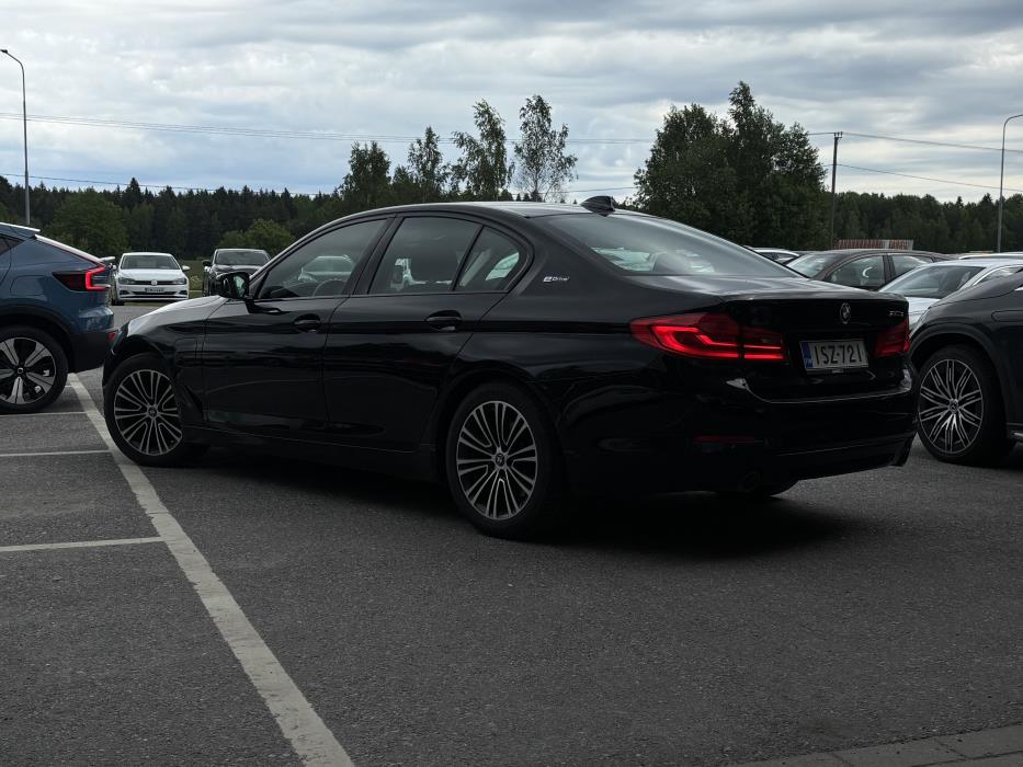 BMW 530 2019