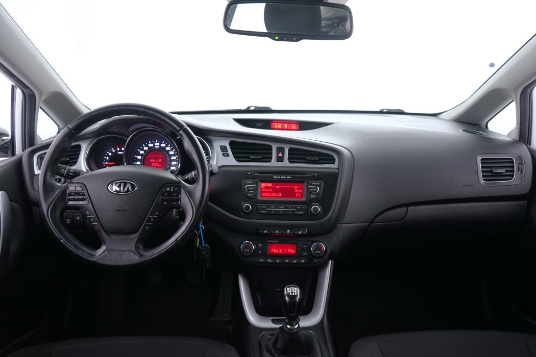 Kia Ceed 2013