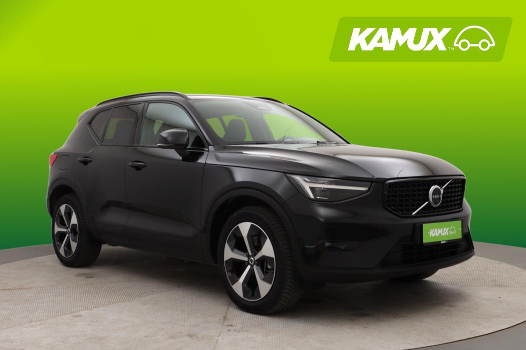 Volvo XC40 2025