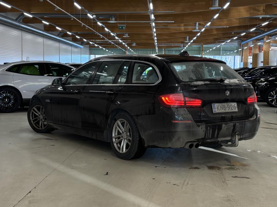 BMW 518 2015