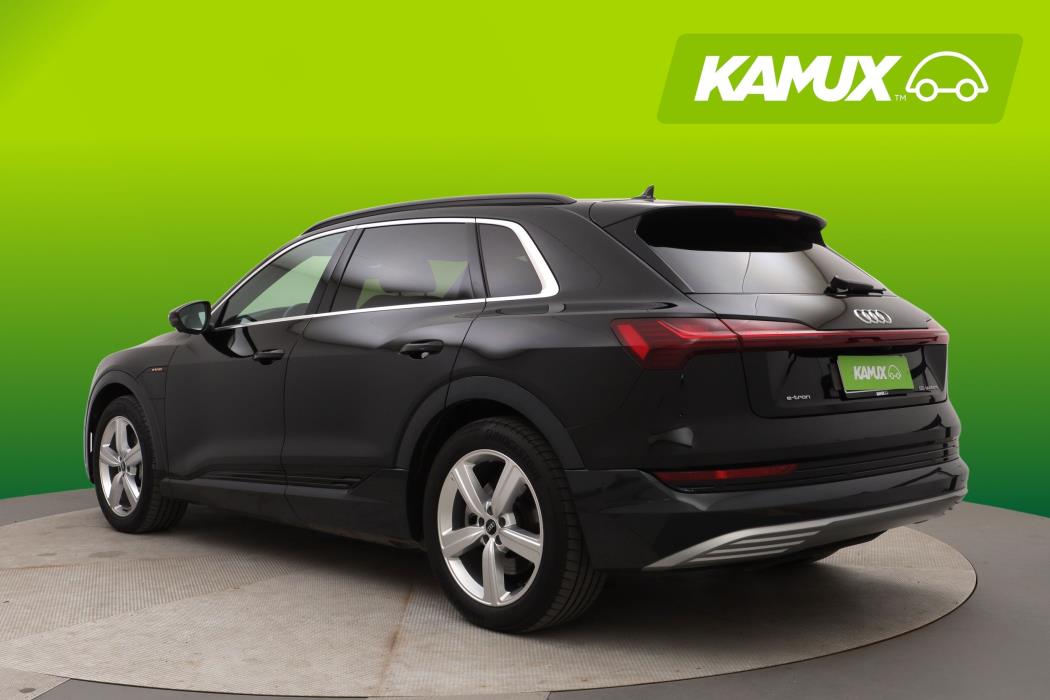 Audi e-tron 2023