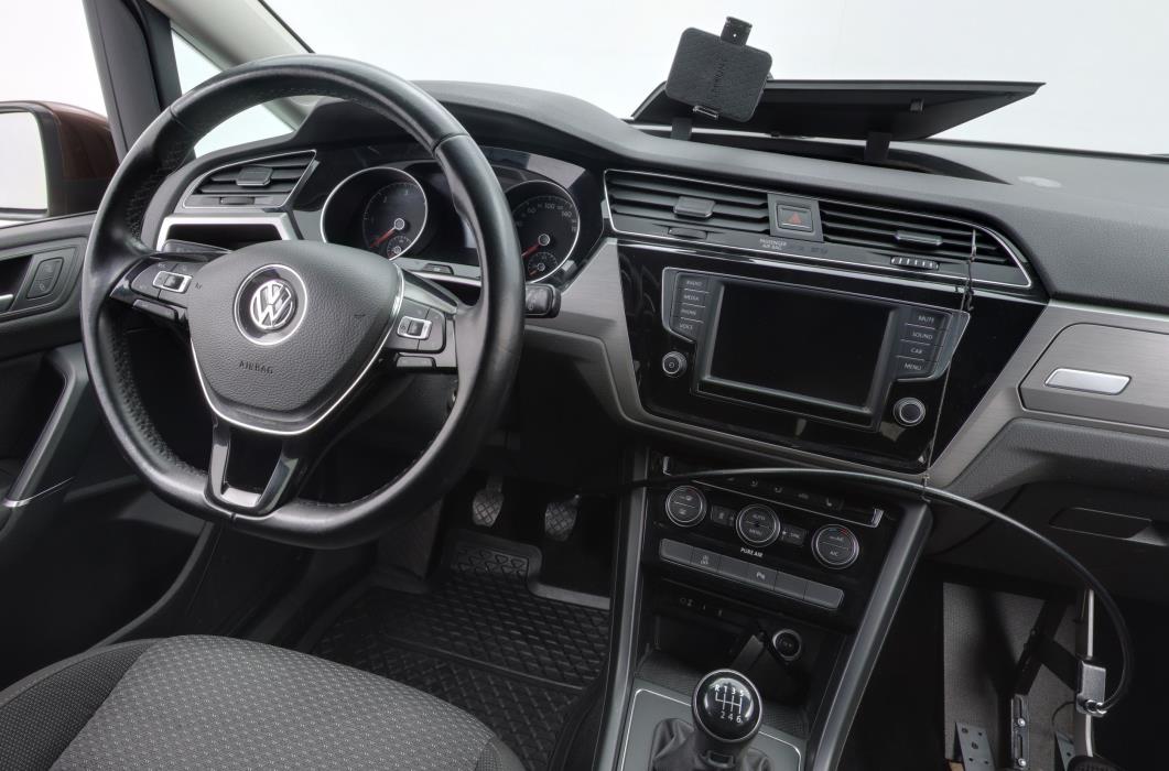 Volkswagen Touran 2016