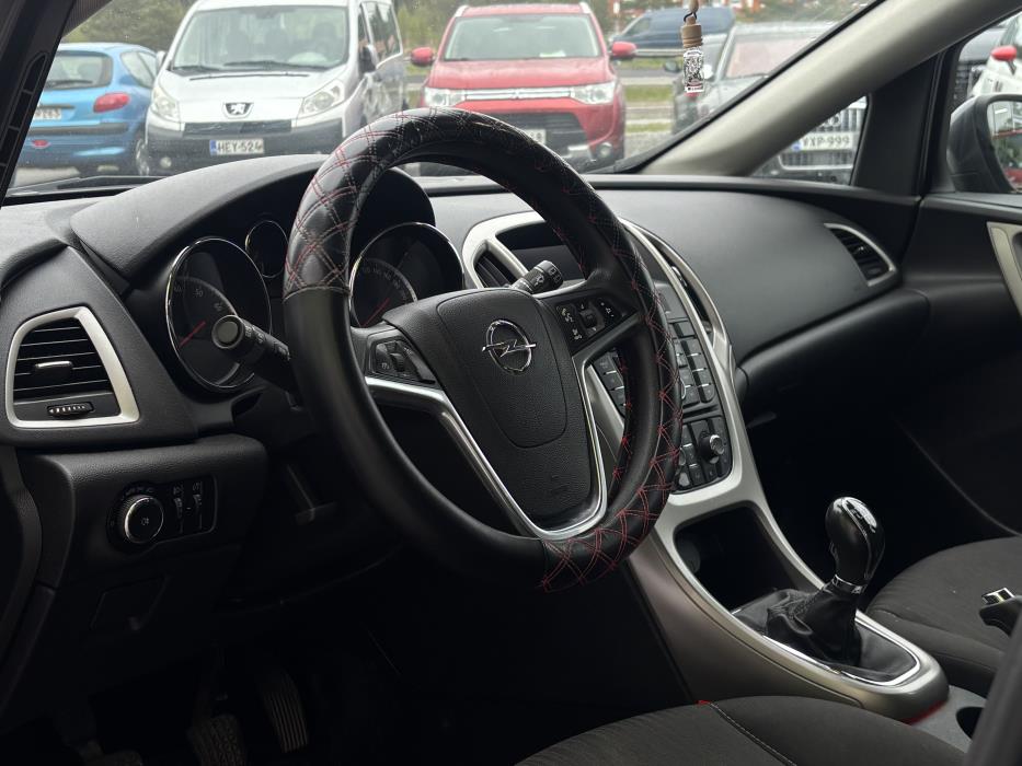 Opel Astra 2010