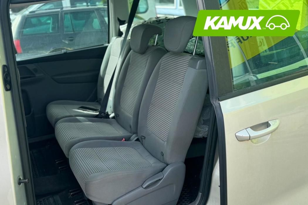 Seat Alhambra 2012