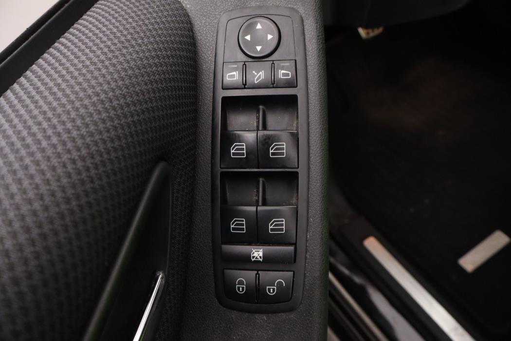 Mercedes-Benz B 2011