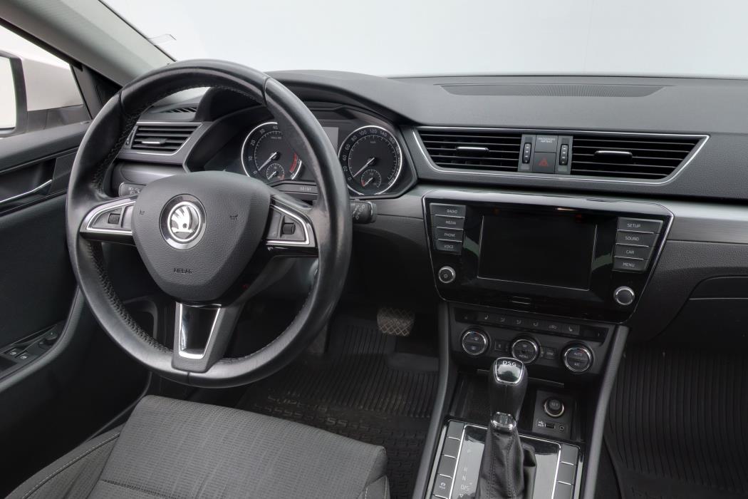 Skoda Superb 2016