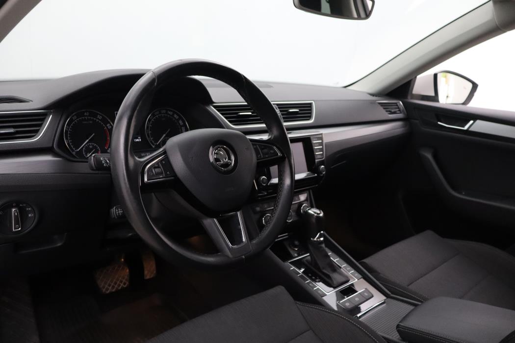 Skoda Superb 2016
