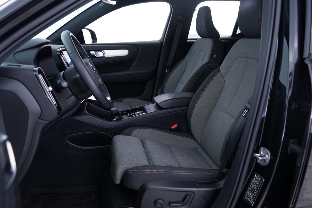 Volvo XC40 2024