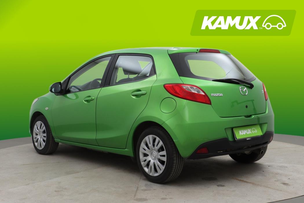 Mazda 2 2009