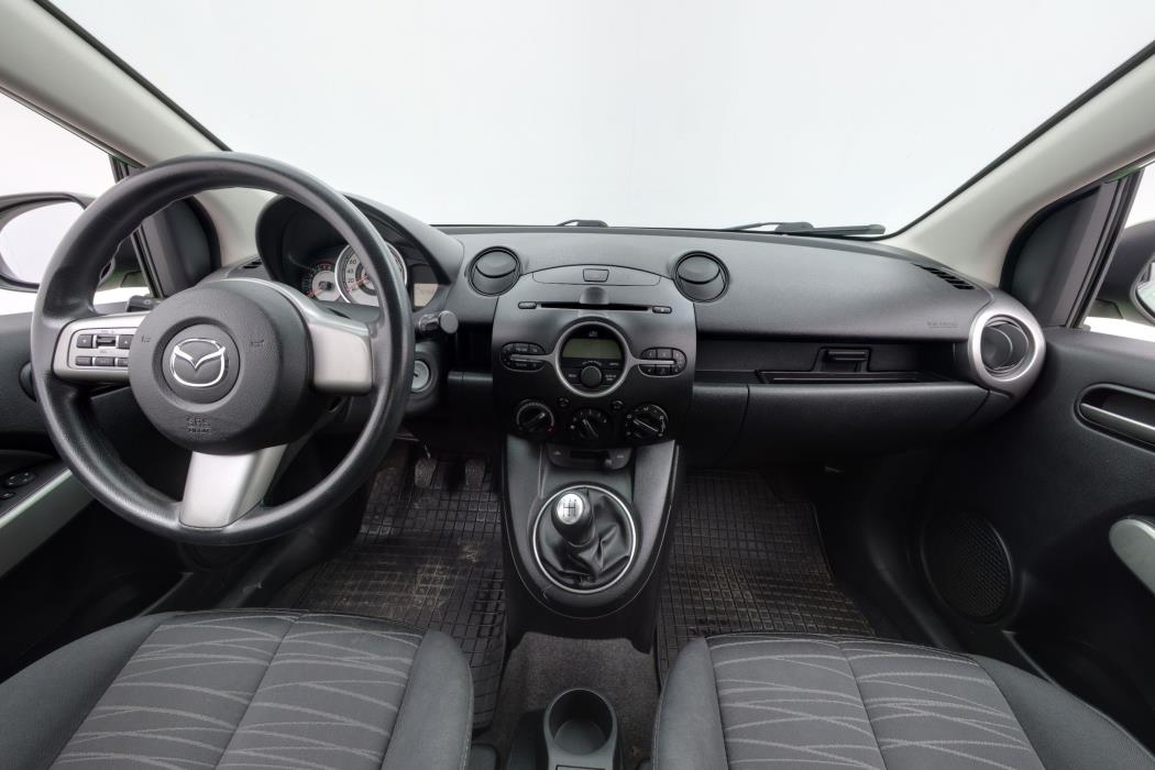 Mazda 2 2009