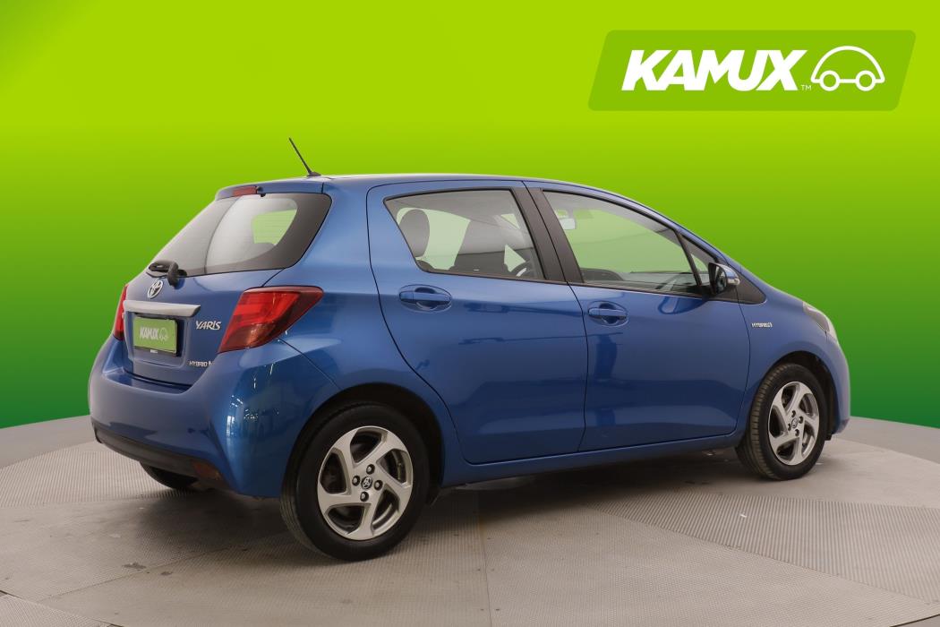 Toyota Yaris 2016