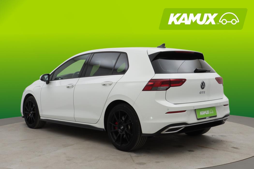 Volkswagen Golf 2021