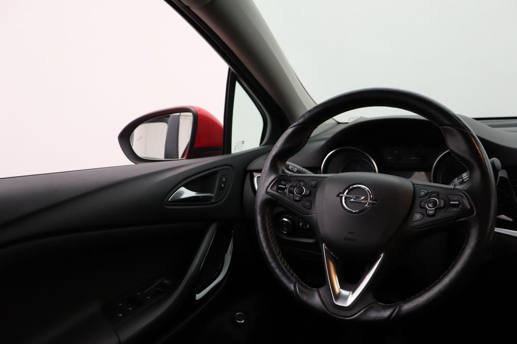 Opel Astra 2016