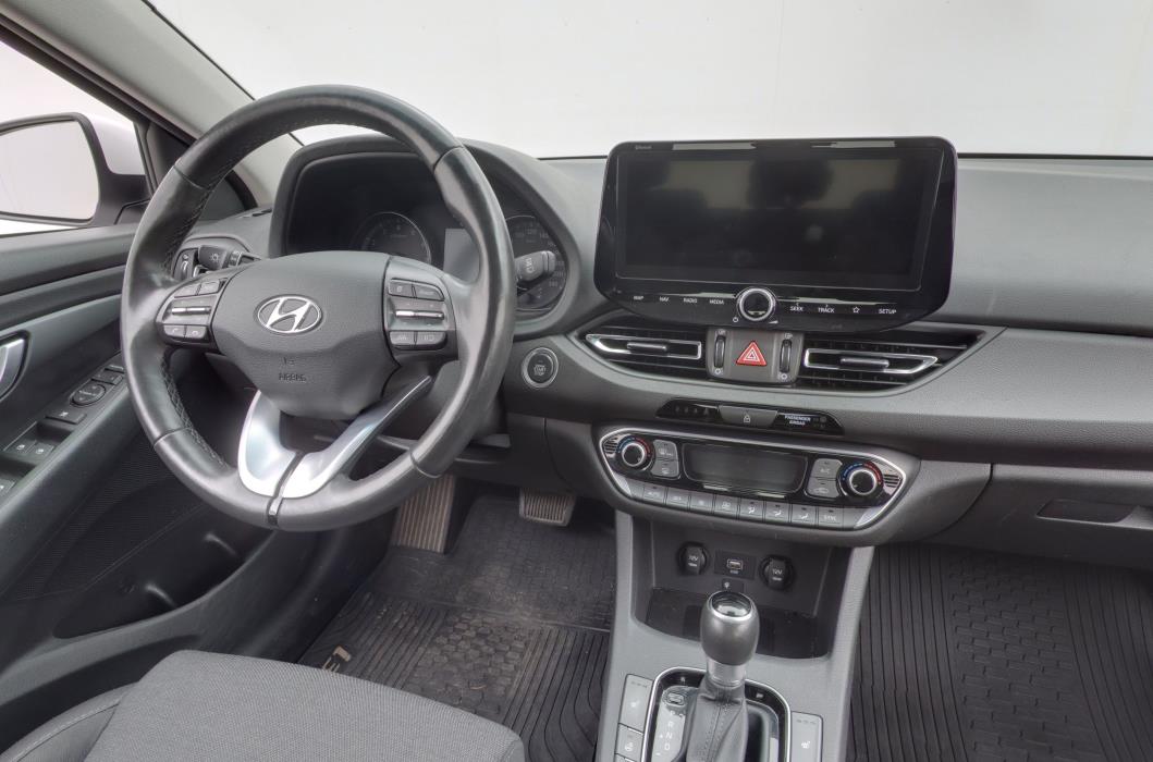 Hyundai i30 2021