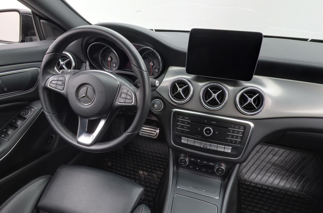 Mercedes-Benz CLA 2018