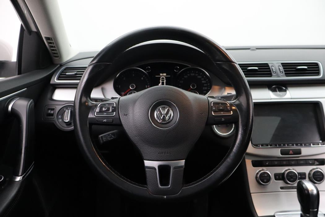 Volkswagen Passat 2013