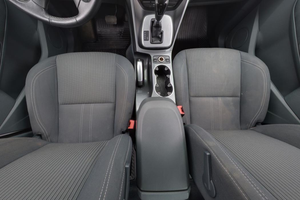 Ford Grand C-Max 2012
